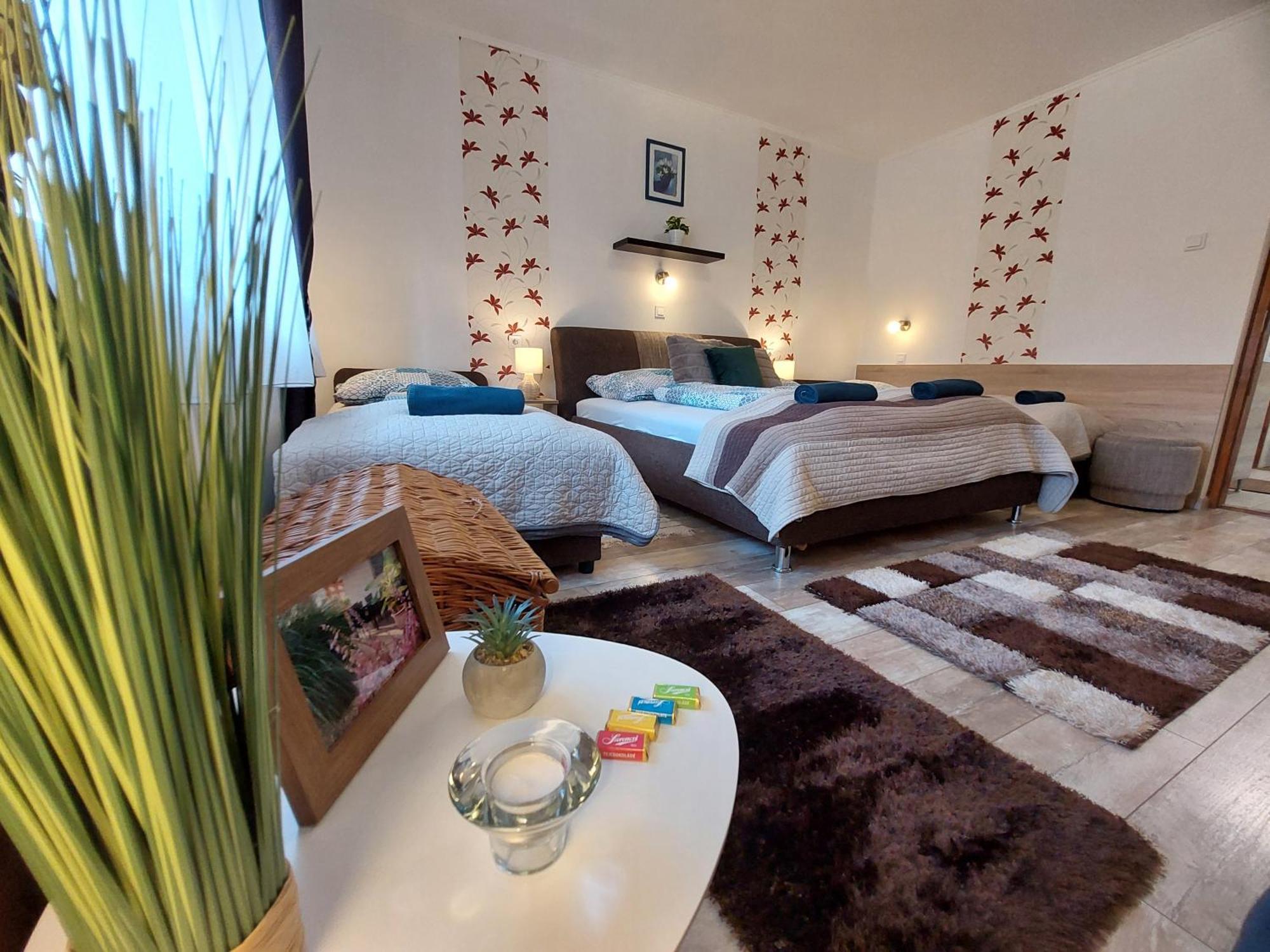Tulipán Vendégház Sárospatak Extérieur photo